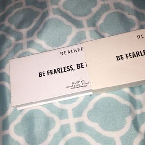 REALHER Blush Kit